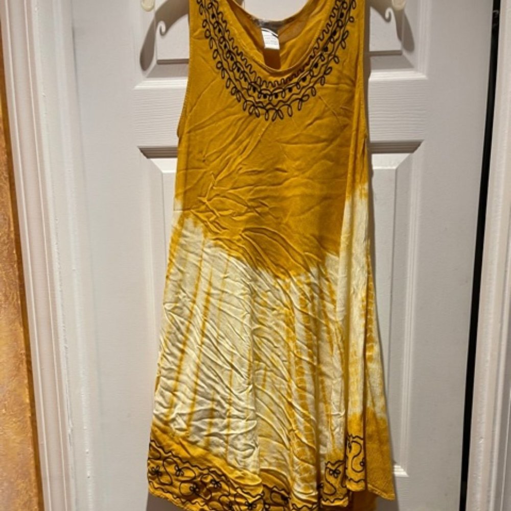 cute rayon dress/free matching sweater